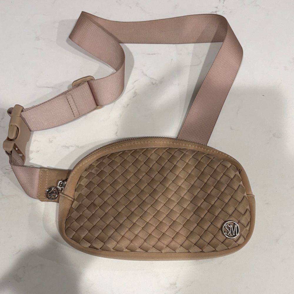 Steve Madden Beige Woven Belt Bag